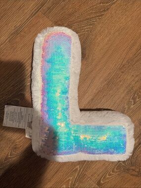 Justice Iridescent Sequin L-Shaped Accent Pillow NEW